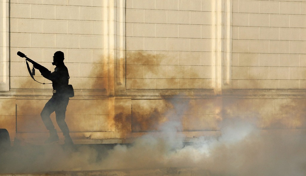 Militar da força anti-motim do Egipto