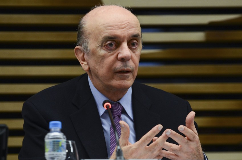 O ministro de Relações Exteriores, José Serra
