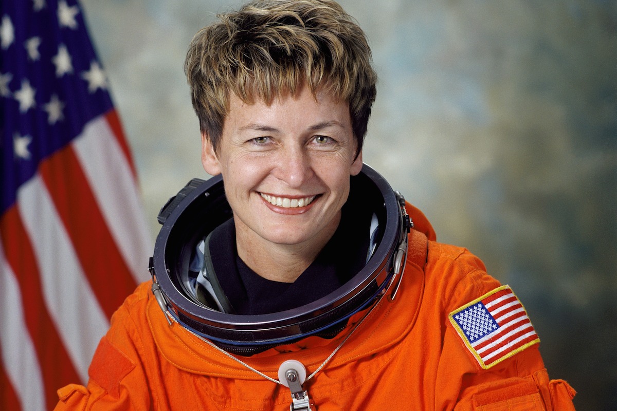 A astronauta Peggy Whitson foi a primeira mulher a comandar a ISS