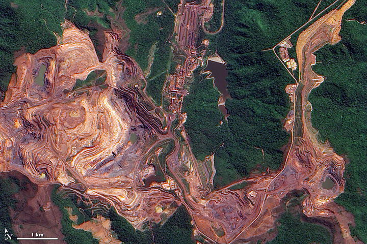 A mina de ferro Carajas, a maior mina de ferro do Mundo, fotografada pela NASA