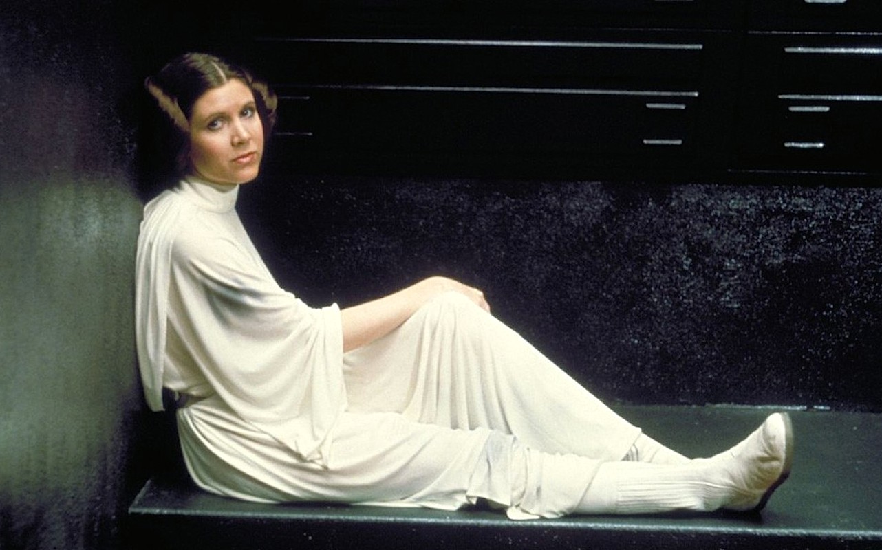 A icónica Princesa Leia Organa em Star Wars (1977)