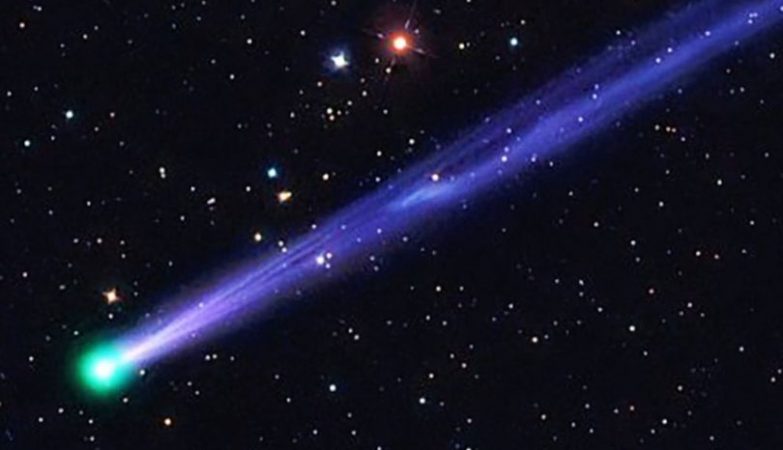 O cometa de período curto 45P/Honda-Mrkos-Pajdusakova