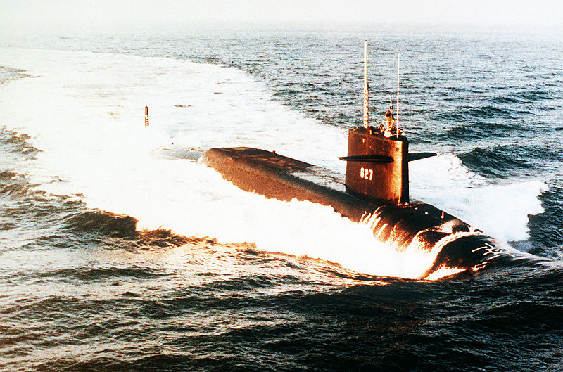 O submarino nuclear norte-americano USS James Madison 