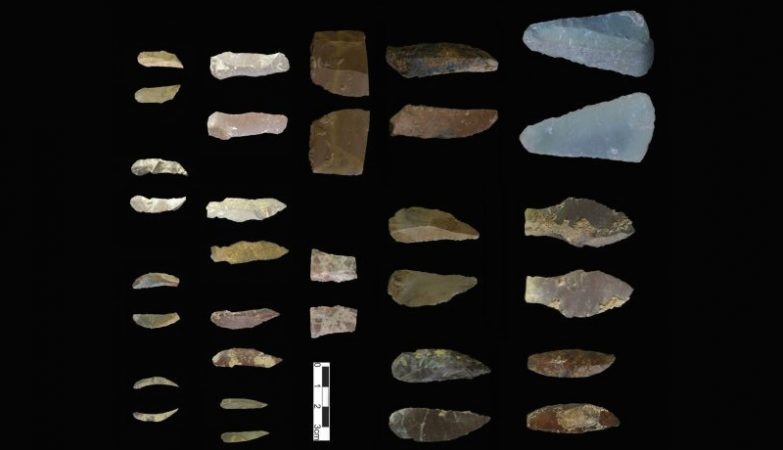 Algumas das ferramentas encontradas na Caverna de Kaldar