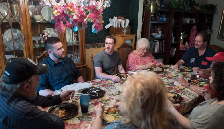 Jantar de Mark Zuckerberg com a família Moore