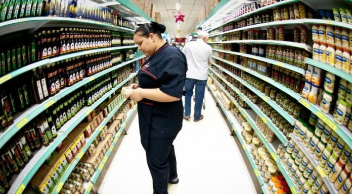 Prévia da inflação é de 0,21%, a menor para abril desde 2006