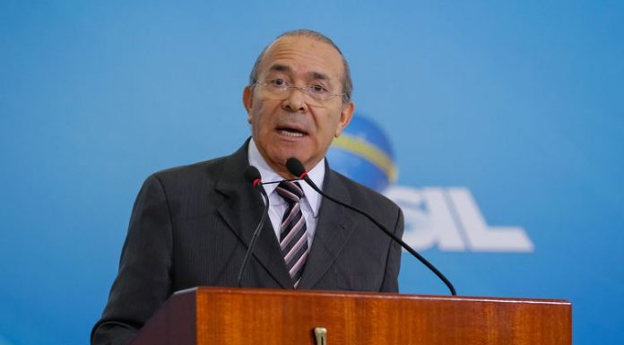 Eliseu Padilha assume interinamente Ministério do Trabalho