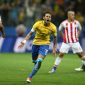 Brasil joga bem de novo, vence o Paraguai e vai à Copa