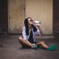 O álcool não afoga apenas as mágoas - é mesmo um antidepressivo