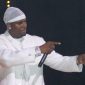 R. Kelly é acusado de manter 6 escravas sexuais; vítimas estão “apaixonadas”