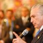Temer reúne ministros e lideranças no Alvorada para discutir votação de denúncia