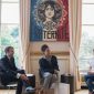 Porta-voz do governo francês é criticado por comentário sexista sobre Rihanna