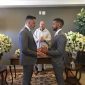 Excomungado por defender o casamento gay, padre brasileiro funda religião humanista