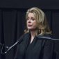 Catherine Deneuve pede desculpas a vítimas de agressões sexuais