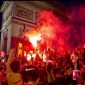 Violência toma conta da festas na França: 2 pessoas morreram