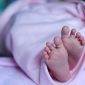 Alto número de bebês nascidos sem braços e mãos intriga autoridades de saúde francesas
