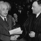 “Deus é uma fraqueza humana”: carta de Einstein vai a leilão