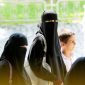 Lei que proíbe burca e niqab em locais públicos entra em vigor na Holanda