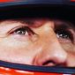 Michael Schumacher chega a Paris para tratamento secreto
