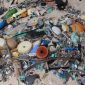 A 'Ilha Inacessível' no meio do oceano que virou um depósito de plástico