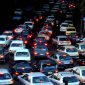 Na Índia, campanha faz semáforo voltar ao vermelho se os motoristas buzinarem demais