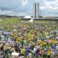 Renan vira alvo principal de protestos em Brasília