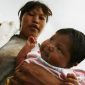 Salário-maternidade poderá ser pago a mães indígenas com menos de 16 anos